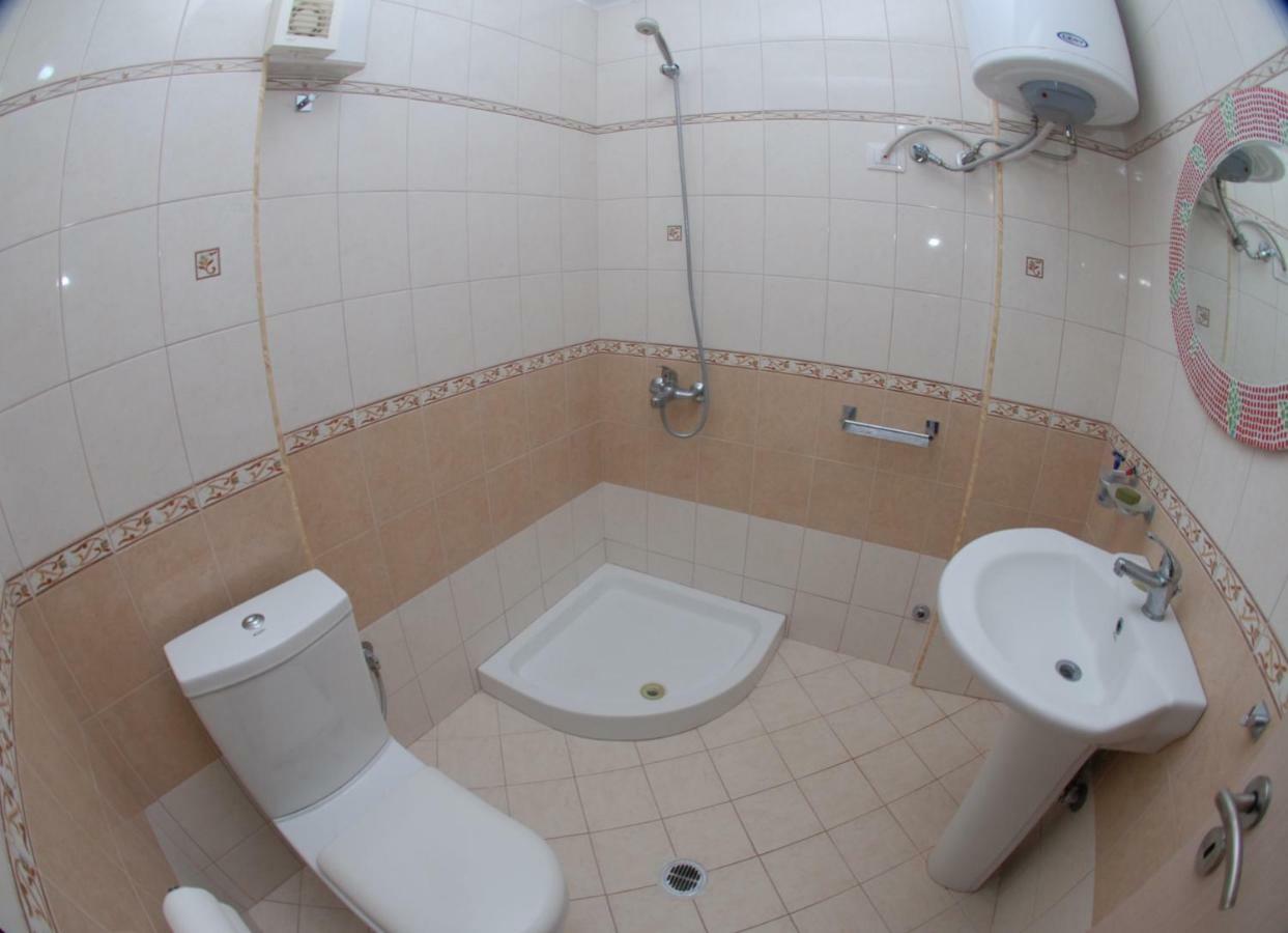 Erti'S Apartments Sarande Ngoại thất bức ảnh