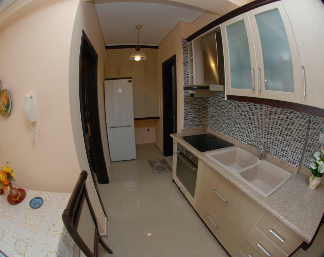 Erti'S Apartments Sarande Ngoại thất bức ảnh